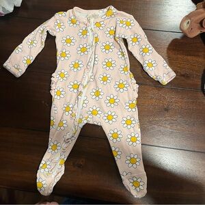 Daisy Print Kids Footie - Pink and Yellow